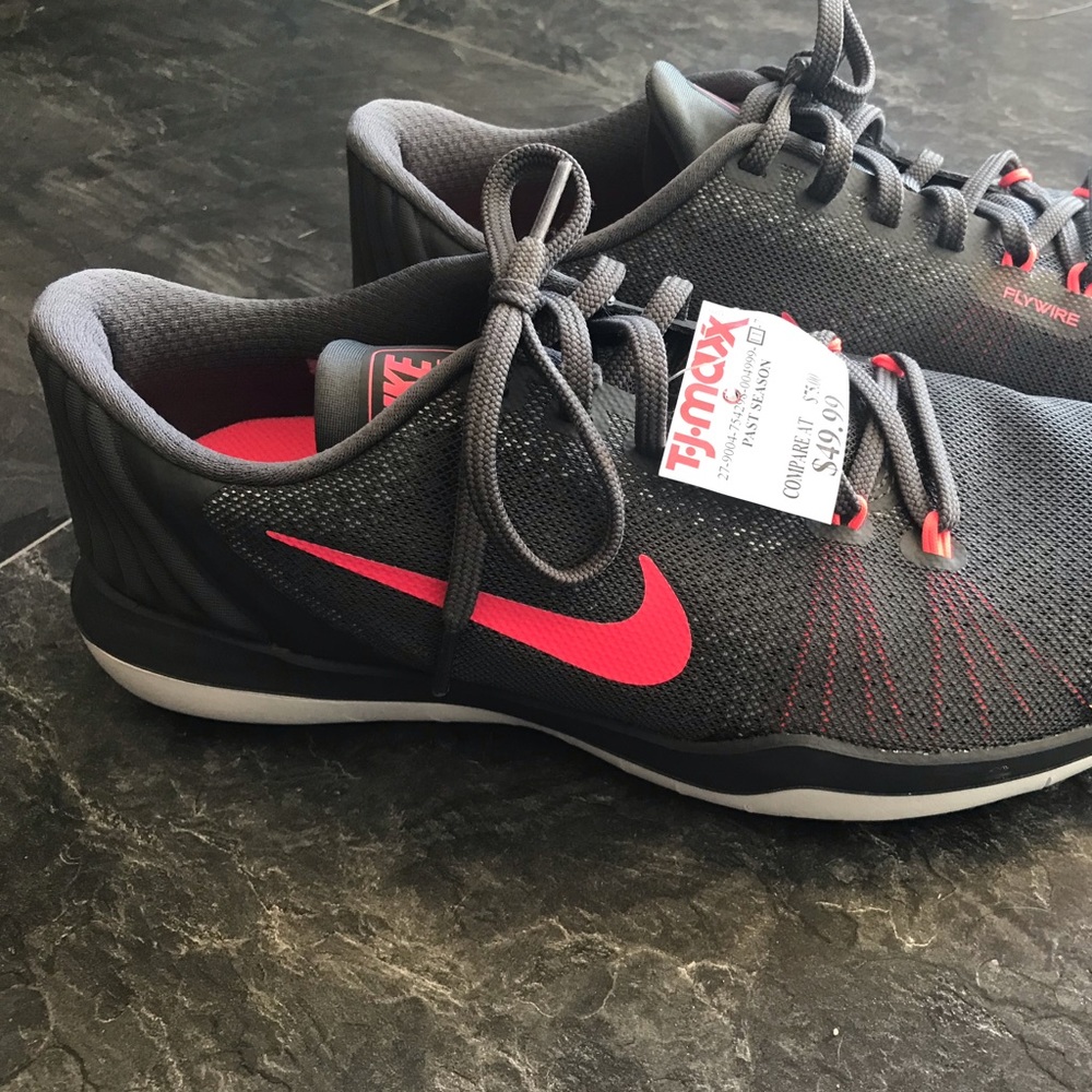 Nike Training Flex Supreme TR5 shoes